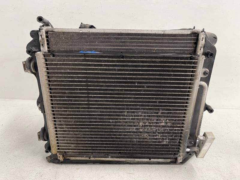 97-04 PORSCHE BOXSTER 986 FRONT RIGHT RADIATOR CONDENSOR FAN SHROUD OEM LOT606