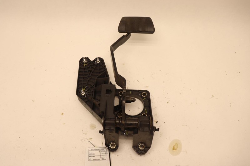 2011-2020 DODGE GRAND CARAVAN PARK PARKING BRAKE STOP PEDAL W/ BRACKET OEM