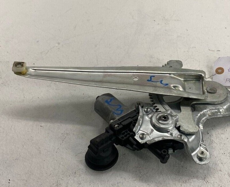 2007-2011 Toyota Camry Rear Right Door Window Regulator and Motor OEM