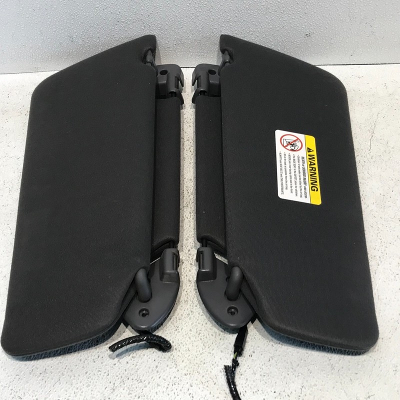 98-02 Ford Expedition Navigator Left LH RH Right Sun Visors SET Pair Gray