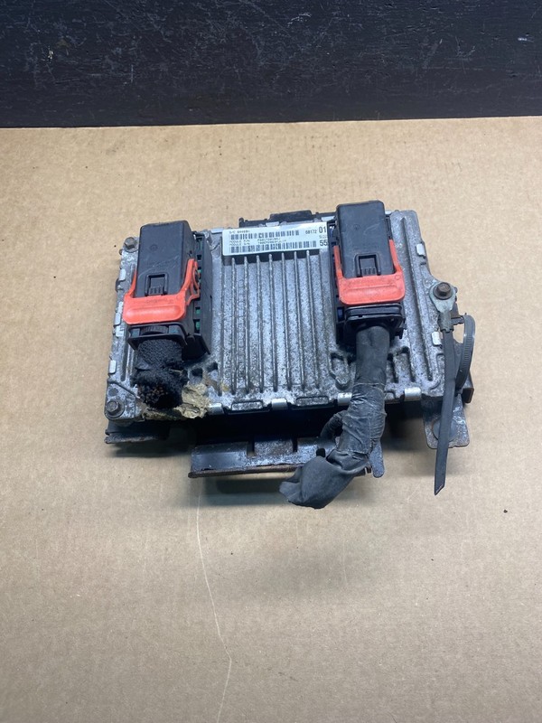 2014 Jeep Grand Cherokee Dodge Durango 5.7L Ecm Ecu Computer Module AC7031 DG