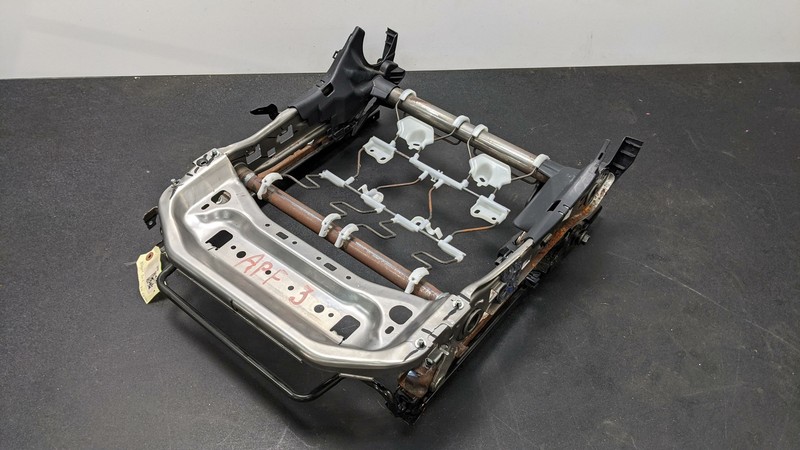 Front Right Seat Lower Fame w/ Rail 2018 Toyota C-HR 72010-F4020