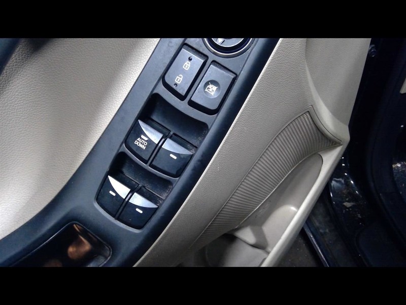 Driver Front Door Switch Driver's Sedan Master Fits 14-16 ELANTRA 1622169