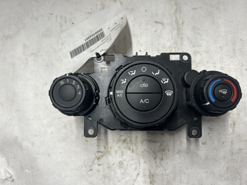 2012 FORD FIESTA Heat AC Controller heater control AE8319980AF 11 12 13