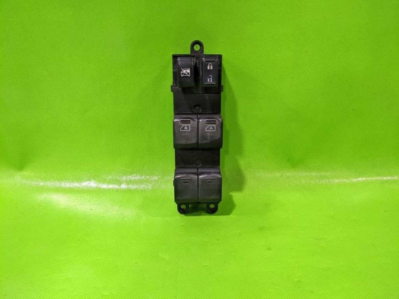 04-14 TITAN CREW CAB DRIVER MASTER WINDOW SWITCH OEM 4205-8