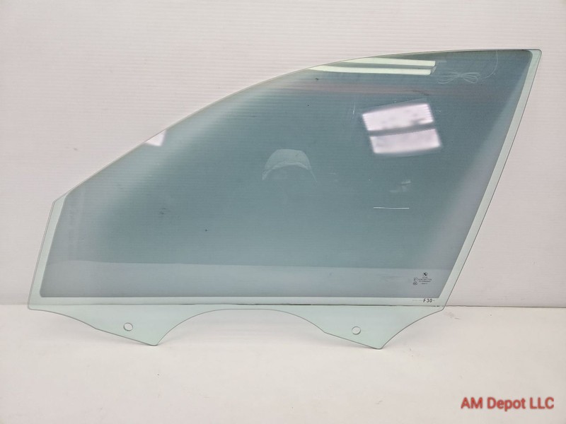 2014 BMW 3-Series 328i 335i 330i F30 F31 F80 Front Left Door Glass Window