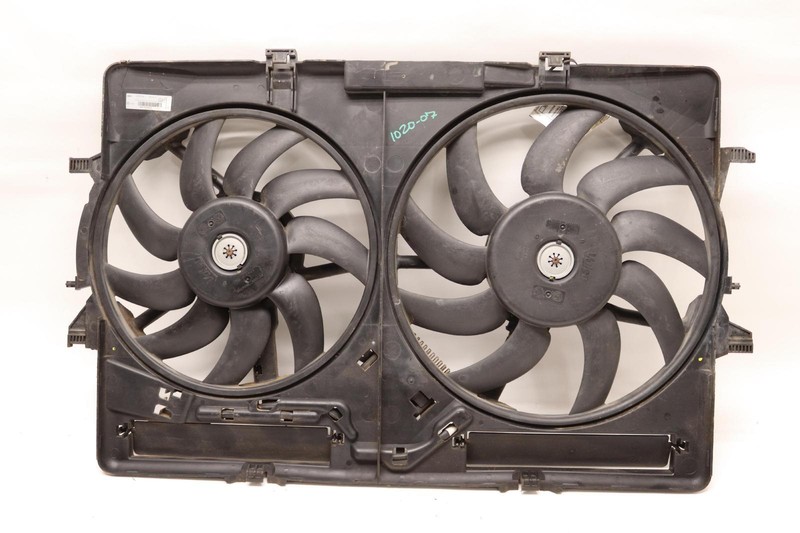 2008-2017 AUDI A5 QUATTRO 3.2L ENIGNE RADIATOR COOLING FAN MOTOR SHROUD ASSY OEM