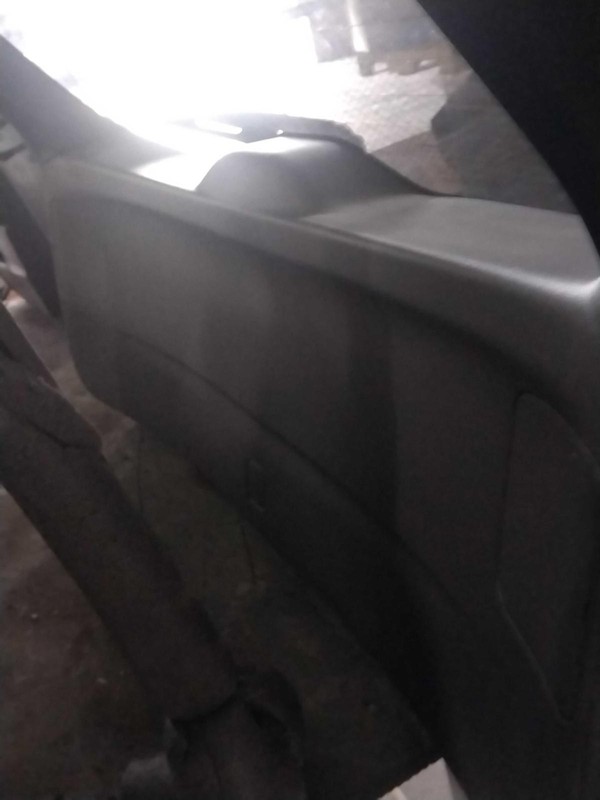 Subaru XV CrossTrek 2018 Trunk Lid SILVER 700324 4529