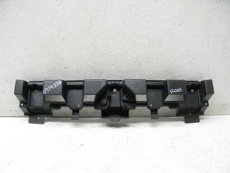 09-15 JAGUAR X250 XF XFR XFR-S REAR BUMPER COVER BRACKET CENTER OEM 071923B
