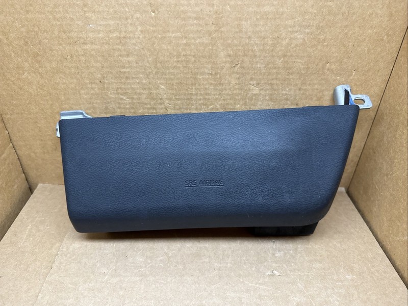 2020-2024 Nissan Versa Front Right Side Passenger Knee Lower Air Bag Airbag