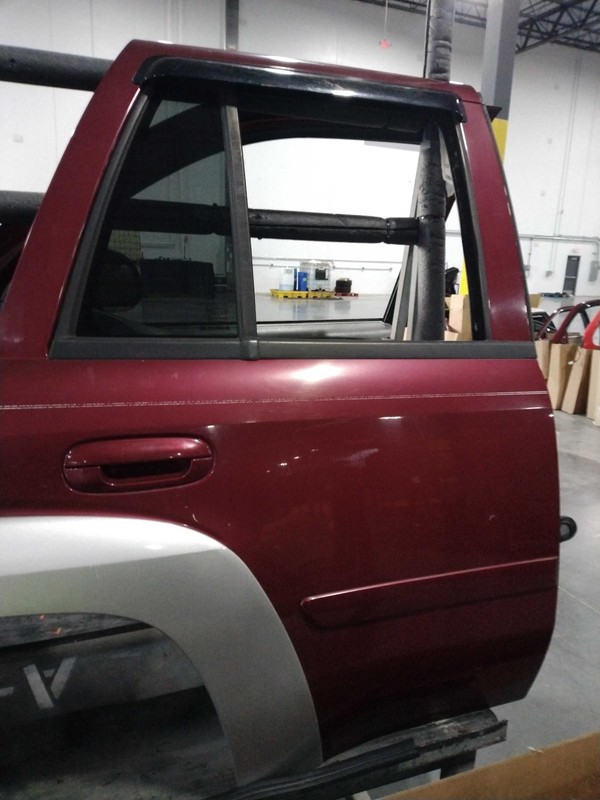 2008 Chevrolet Trailblazer Right Rear Door Red - Good Condition, 156K Miles