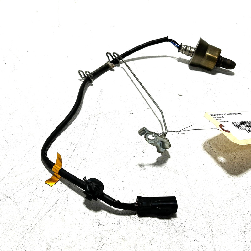 TOYOTA CAMRY 2018-2024 2.5L FRONT UPPER AIR FUEL RATIO OXYGEN SENSOR OEM