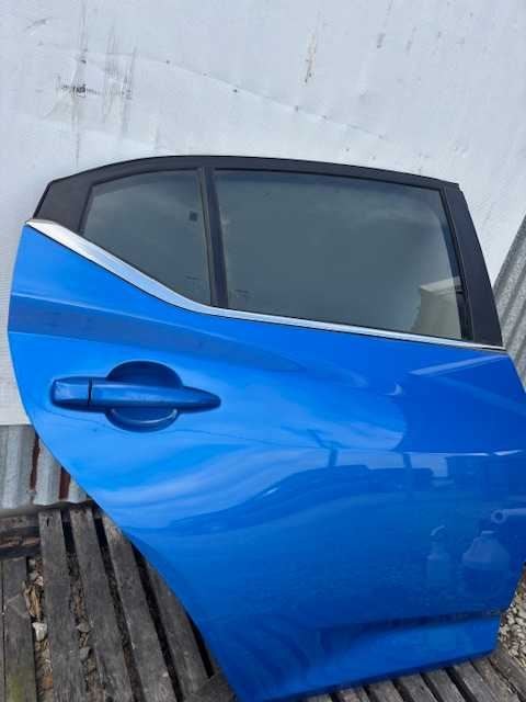 20 21 22 23 24 25 NISSAN SENTRA RIGHT REAR DOOR BS-460