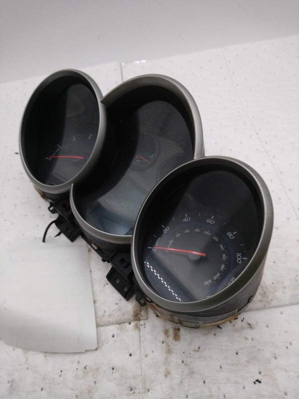 Used Speedometer Gauge fits: 2014 Chevrolet Cruze MPH US market w/black cluster