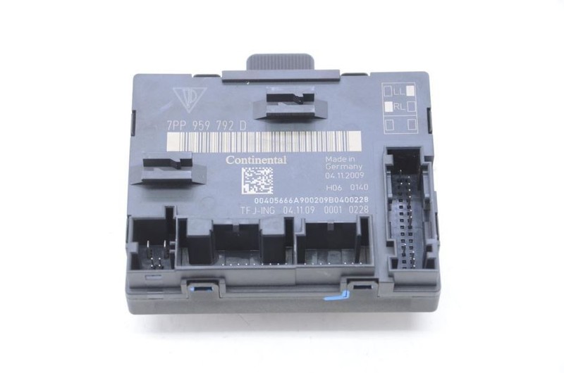 2010-2016 Porsche Panamera 970 4.8L Passenger Rear Front Control Module