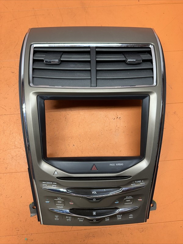 CA1T18A802AF | 11-2015 Lincoln MKX Radio Temperature AC Climate Control Panel OE