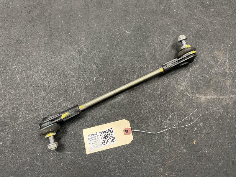 Front Stabilizer Bar Right Link 2018 BMW X1 31306862864 2016 2017 2019 - 2022