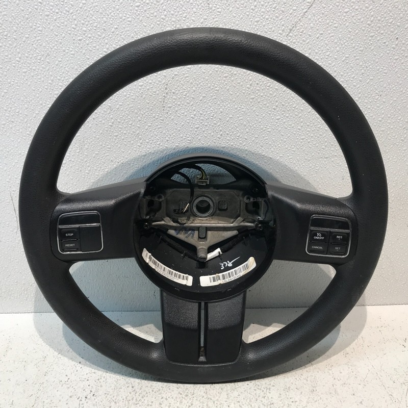 2013 - 2017 Jeep Patriot Leather Steering Wheel Black Cruise Control OEM