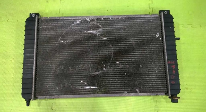 99 00 01 02 03 04 CHEVY SILVERADO 4.3L AT RADIATOR OEM 2476-8