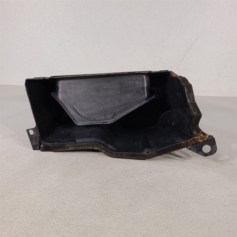 08-10 Dodge Challenger Srt8 Cabin Air Intake Housing Oem Aa7396