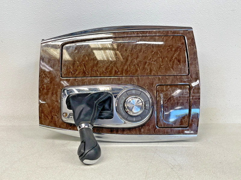 ⭐2011-2017 INFINITI QX80 CENTER CONSOLE GEAR SHIFTER TRIM PANEL WOOD OEM LOT2628