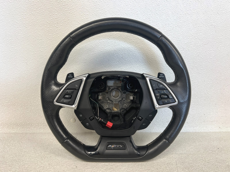⭐17-24 CHEVROLET CAMARO INTERIOR STEERING TRIM WHEEL BLACK LEATHER OEM LOT2656