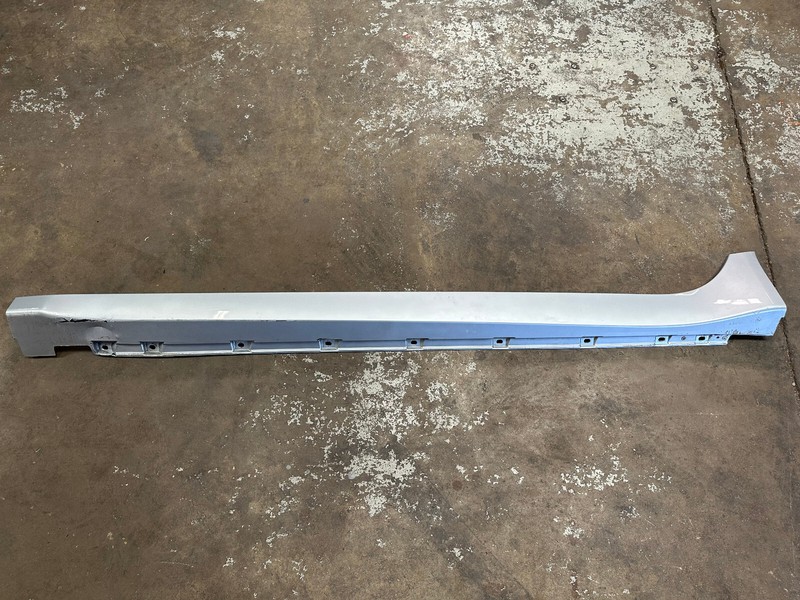 10-19 JAGUAR XJ LEFT SKIRT ROCKER PANEL COVER MOLDING Silver OEM