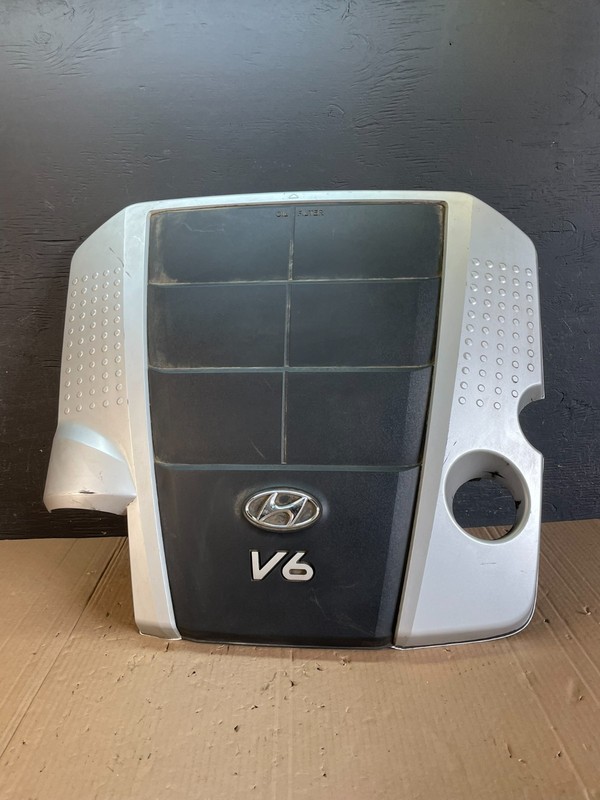 2009 to 2012 Hyundai Genesis 3.8L Engine Motor Shield Cover OEM AD8719 DG
