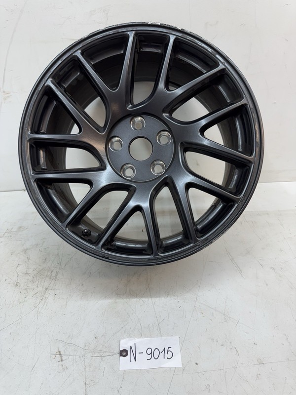 2024 TESLA MODEL 3 18" GREY ALLOY WHEEL RIM 8.5J OEM 1344221-00-B 9015 SCRATCHES