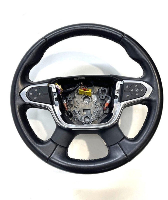 2018-2021 Chevy Traverse Steering Wheel W/ Control Switches & Harness 84642362