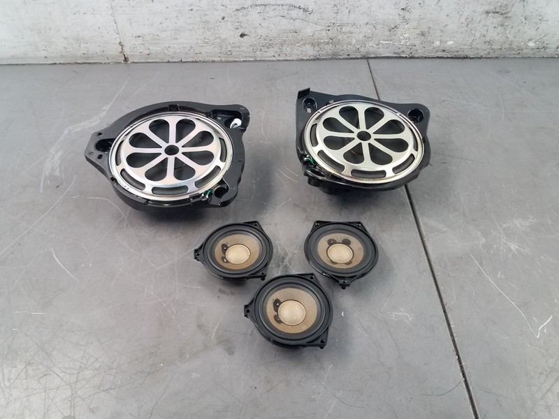 2020 Mercedes AMG C 63 S Speakers / Tweeter Set #6200 G6