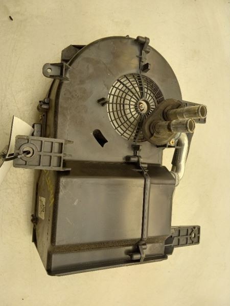 98-03 TOYOTA SIENNA LE 3.0L FWD AT AC BLOWER MOTOR