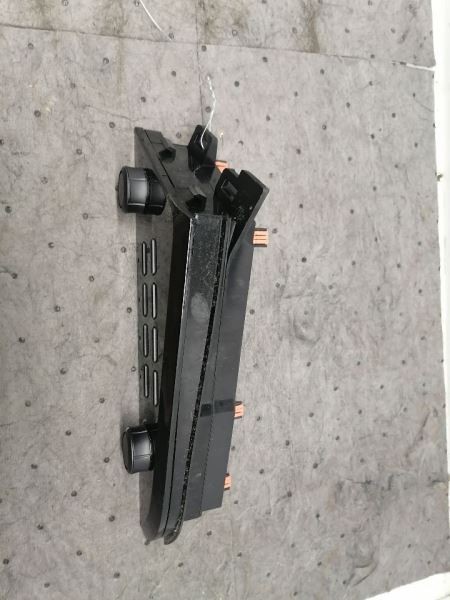Temperature Control 7.0" Touch Screen Controller Fits 18-19 CAMRY 1207607