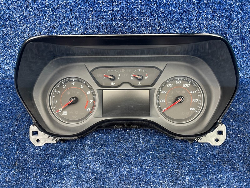 2019–2024 CHEVROLET Camaro Speedometer Gauge Cluster OEM 80K Miles 84591344