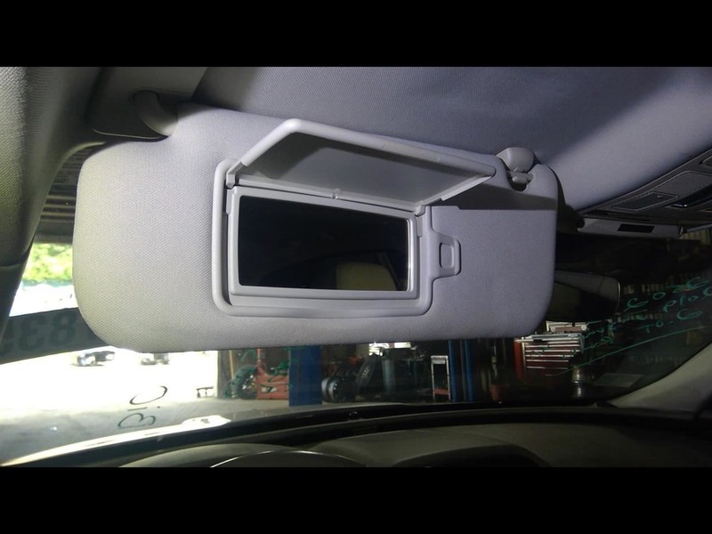 Driver Left Sun Visor Without Illumination Fits 17-20 F-PACE 1633079