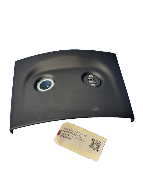 Used Oem Porcshe Rear Console End Trim Panel for 2018 Porsche Cayenne 3.6L AWD
