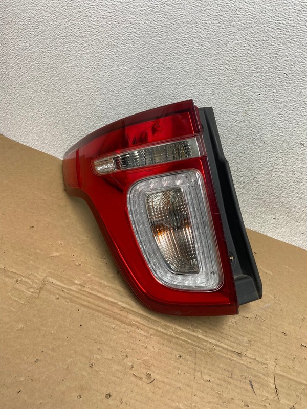 2011 2012 2013 2014 2015 Ford Explorer Left Driver LH Side Tail light AD4036 LK