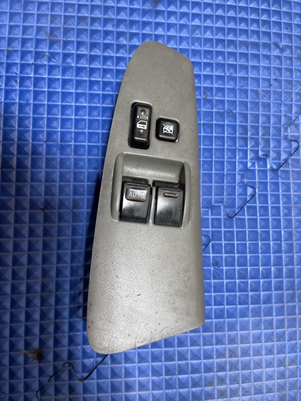 05-11 Toyota Tacoma Driver Master Switch Assembly Oem .
