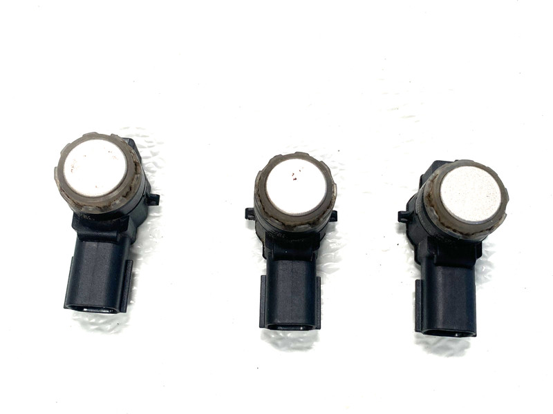 2018-2021 BUICK ENCLAVE BUMPER PARKING AID ASSIST SENSOR MODULES OEM #A0.18