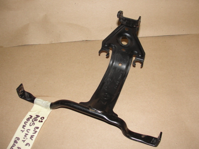 2009 BMW G 650 GS ABS UNIT PUMP MOUNT BRACKET G650 G650GS 09