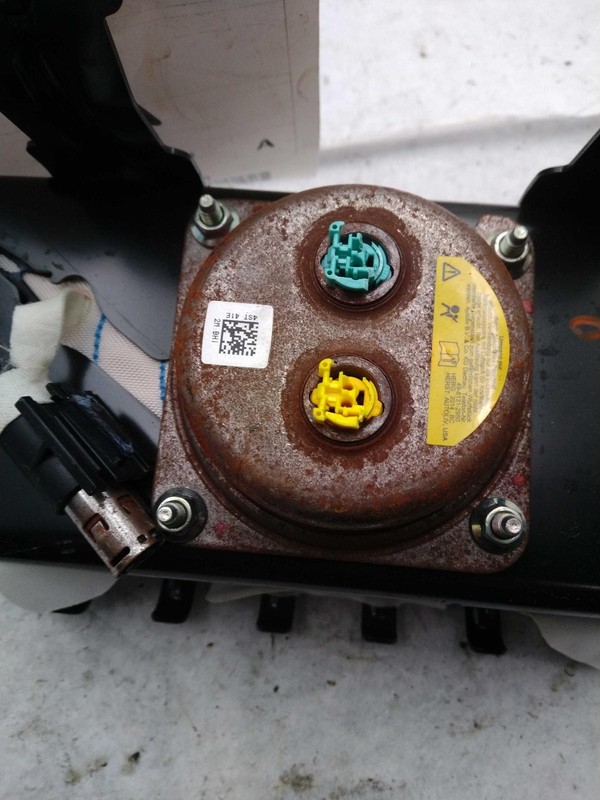 2015 Hyundai Equus Right Instrument Panel Air Bag - Used - 82K Miles