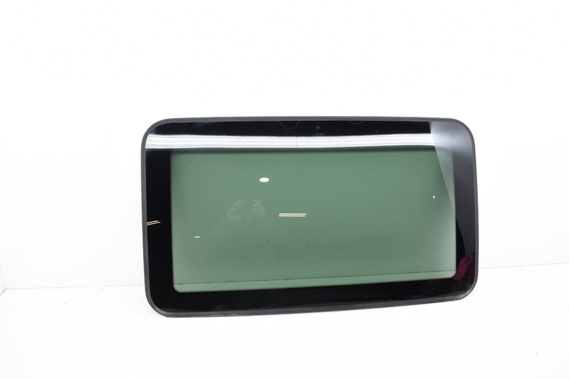 2007 BMW E90 3 Series Sedan Sunroof Moonroof Window Glass Cover Panel OEM KW77