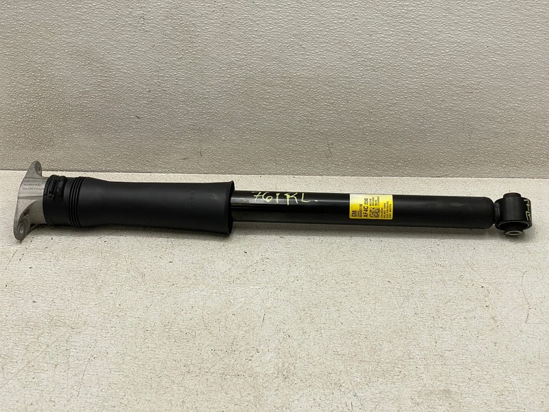 2020-2023 BUICK ENCORE GX REAR LEFT DRIVER SIDE SHOCK STRUT OEM LOT761