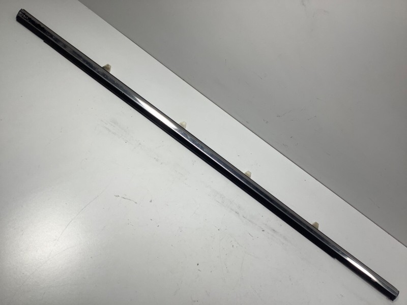 94-97 HONDA ACCORD 4dr REAR RIGHT Outer Belt Door Molding 72910-SV4-013 OEM