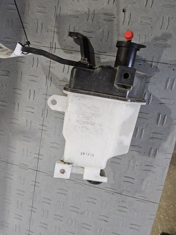 Coolant Reservoir Naturally Aspirated Fits 19-23 MAZDA 3 3464217