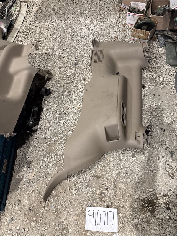 2001 - 2003 Dodge Durango Rear Left Driver Hatch Panel 5GU25TRMAC
