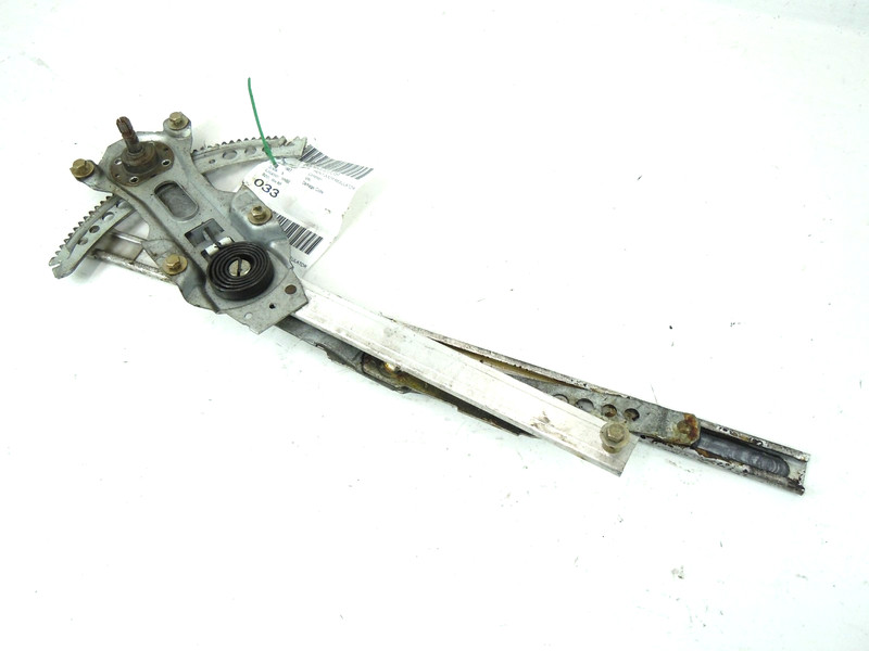 1982-1988 BMW 520i 528i E28 EURO Front Door Window Regulator Passenger Right OEM