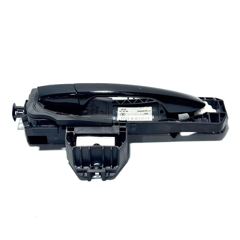 📌2015-2020 MERCEDES GLA250 FRONT RIGHT SIDE EXTERIOR DOOR HANDLE KEYLESS GO OEM
