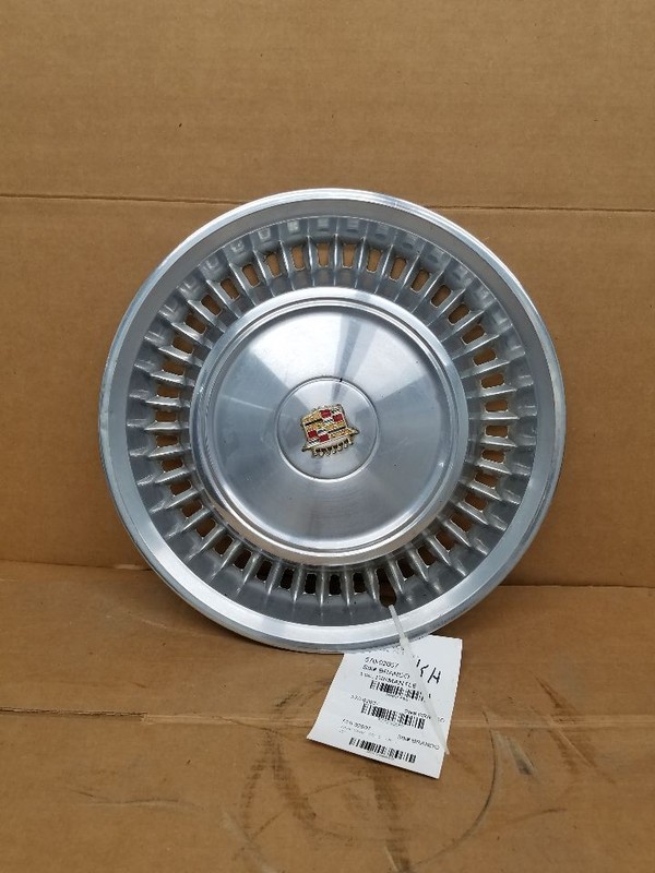 Wheel Cover HubCap Fits 71-72 CADILLAC 256880