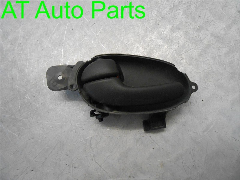 2003 CHEVROLET TRAILBLAZER INSIDE INTERIOR DOOR HANDLE OEM 229.GM8G03